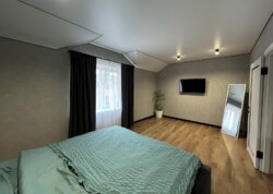 ������ 2 ����������� ��������� � ������� �� 1.5 ����� ���� 21