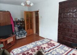 ������ 2 ����������� ������� � �������� � ������� �� 9 ����� ���� 8