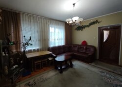 ������ 2 ����������� ������� � ������� �� 6 �����, 150 ��. �, 6 ����� ���� 20