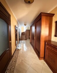 Продаж 2 поверхового будинку з верандою і ділянкою на 8 соток фото 23 Продаж 2 поверхового будинку з верандою і ділянкою на 8 соток фото 23