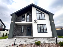 Продаж будинку з ремонтом фото 1 Продаж будинку з ремонтом фото 1