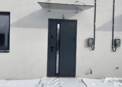 ������ 2 ����������� ��������� � ������� �� 1.5 ����� ���� 3