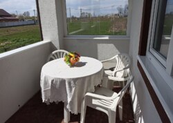 ������ 2 ����������� ������� � ������� � ������� �� 18 ����� ���� 11