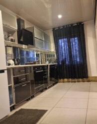 ������ 2 ����������� ������� � ������� �� 4 �����, 100 ��. �, 3 ������, �� ����. ��������� ���� 3