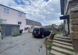  2        6 , 115 . , 4 ,  .   7