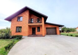 Продається унікальний дім на 25 сотках землі з власним підвалом, гаражем та сауною. фото 12 Продається унікальний дім на 25 сотках землі з власним підвалом, гаражем та сауною. фото 12
