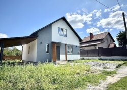 ������ 2 ����������� ������� � ������� �� 4 �����, 130 ��. �, 4 ������, �� ���� ������� ���� 1