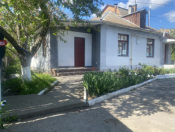Продається будинок на Ближньому Замості фото 1 Продається будинок на Ближньому Замості фото 1