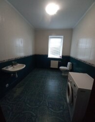 ������ 2 ����������� ������� � ������� �� 6 �����, 213.2 �� ���� 21