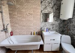 ������ 2 ����������� ������� � �������� � ������� �� 3 ����� ���� 3