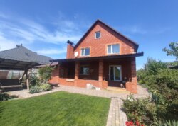 ������ 2 ����������� ������� � ������� �� 10 �����, 250 ��. �, 5 ����� ���� 50