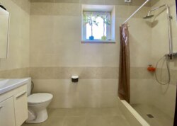 ������ 2 ����������� ������� ������ � ������� �� 5 �����, 125 ��. �, 4 ������, �� ���. ������� ����������� ���� 10