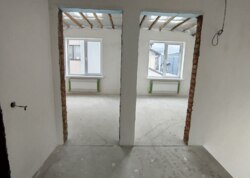 ������ 2 ����������� �������� � ������� �� 2 ����� ���� 7