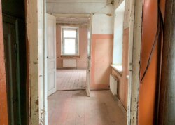 Продаж частини будинку на вул. Кропивницького, 6 кімнат фото 17 Продаж частини будинку на вул. Кропивницького, 6 кімнат фото 17