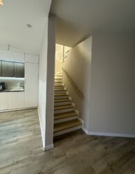 Продаж 2 поверхового дуплекса з ділянкою на 3.7 сотки фото 20 Продаж 2 поверхового дуплекса з ділянкою на 3.7 сотки фото 20