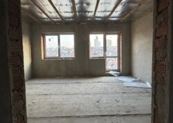 ������ 2 ����������� �������� � ������� �� 4 ����� ���� 9