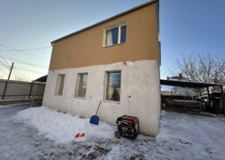 ������ 2 ����������� ������� � ������� �� 4 ����� ���� 11