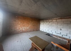 ������ 2 ����������� ��������� � ������� �� 1 ����� ���� 5