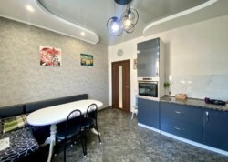 ������ 2 ����������� ������� ������ � ������� �� 5 �����, 125 ��. �, 4 ������, �� ���. ������� ����������� ���� 12