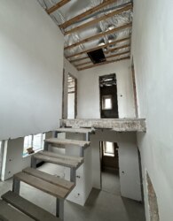  2        385 . .  31