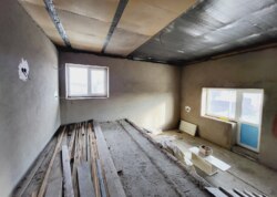 ������ 2 ����������� ������� � ������� �� 18 ����� ���� 28