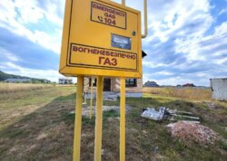  2        10 , 130 . , 4 ,  .   25