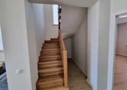 ������ 2 ����������� ������� � ������� �� 5 ����� ���� 3