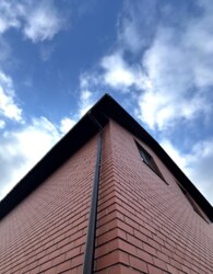 Продаж 2 поверхового будинку з верандою і ділянкою на 3 сотки фото 34 Продаж 2 поверхового будинку з верандою і ділянкою на 3 сотки фото 34