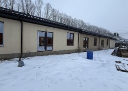 ������ 1 ����������� ��������� � ������� �� 1.5 ����� ���� 1