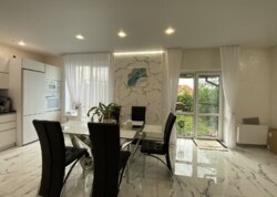 ������ 2 ����������� ��������� � ������� �� 2 ����� ���� 39