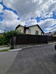 Продаж будинку, 5 хвилин від центру, 261 кв м. 6 соток землі фото 18 Продаж будинку, 5 хвилин від центру, 261 кв м. 6 соток землі фото 18