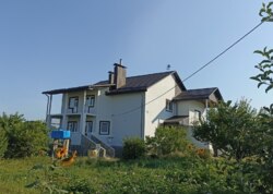 ������ 2 ����������� ������� � ������� � ������� �� 18 ����� ���� 14