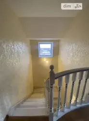     25     ,   .  7
