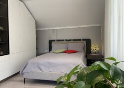 ������ 2 ����������� ������� � ��������� � ������� �� 4 ����� ���� 15