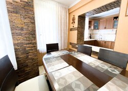 Продаж 2 поверхового будинку з гаражем і ділянкою на 4.08 сотки фото 24 Продаж 2 поверхового будинку з гаражем і ділянкою на 4.08 сотки фото 24