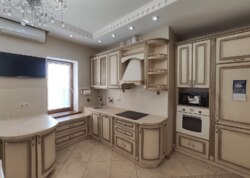 Продаж 2 поверхового будинку з ділянкою на 12 соток фото 21 Продаж 2 поверхового будинку з ділянкою на 12 соток фото 21