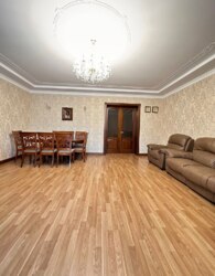 Продаж 2 поверхового будинку з верандою і ділянкою на 8 соток фото 34 Продаж 2 поверхового будинку з верандою і ділянкою на 8 соток фото 34