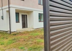 ������ 2 ����������� ������� � ������� �� 5.5 ����� ���� 4