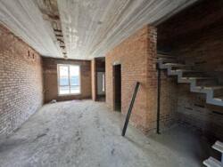  FLAGMAN RESIDENCE  10