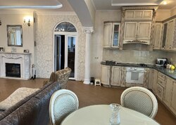 Продаж 2 поверхового будинку з ділянкою на 18 соток фото 3 Продаж 2 поверхового будинку з ділянкою на 18 соток фото 3