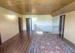 ������ 2 ����������� ������� � ������� �� 10 �����, 250 ��. �, 5 ����� ���� 19