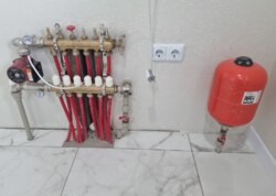 ������ 2 ����������� �������� � ������� �� 3 ����� ���� 28