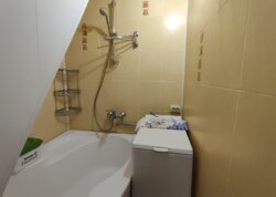 ������ 2 ����������� ������� � ������� �� 6 �����, 150 ��. �, 6 ����� ���� 3