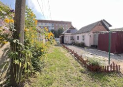 ������ 2 ����������� ������� � �������� � ������� �� 3 ����� ���� 16