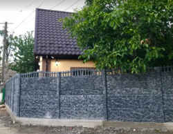      15