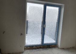 ������ 2 ����������� ��������� � ������� �� 1.5 ����� ���� 19