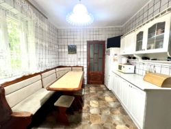 Будинок на великій ділянці фото 4 Будинок на великій ділянці фото 4