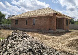 Продаж 1 поверхового будинку з ділянкою на 7.2 сотки фото 19 Продаж 1 поверхового будинку з ділянкою на 7.2 сотки фото 19