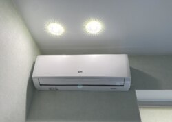 ������ 2 ����������� ��������� � ������� �� 2 ����� ���� 11