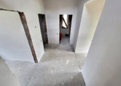  2        10 , 130 . , 4 ,  .   7